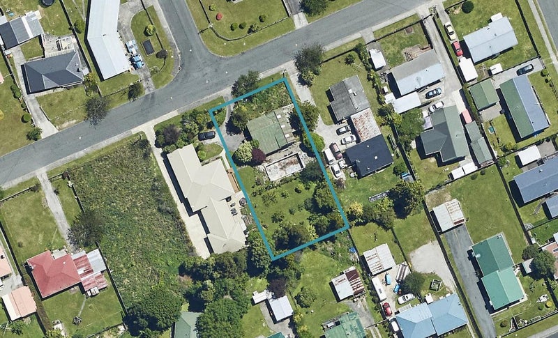 11 Ngahu Street, Fairy Springs, Rotorua - Carousel 1
