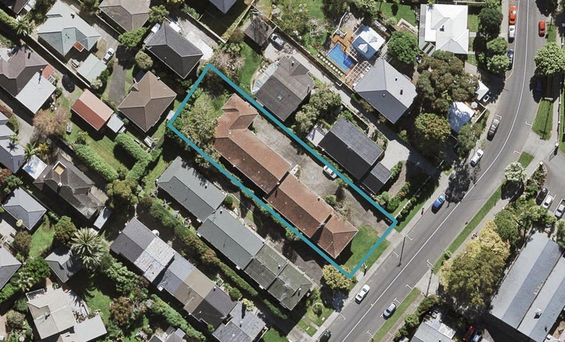 2/43 Alberton Avenue, Mount Albert, Auckland - Carousel 1