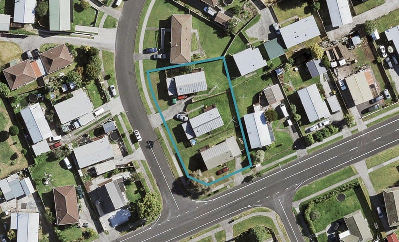 73 Palmers Road, Clendon Park, Auckland - Carousel 1