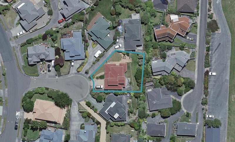 9 Ridley Green, Churton Park, Wellington - Carousel 1