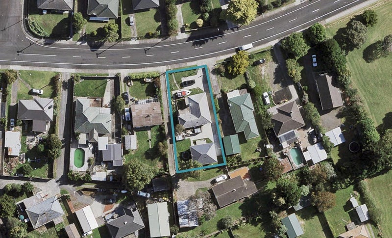 69 McAnnalley Street, Manurewa East, Auckland - Carousel 1