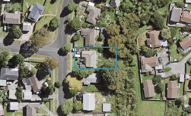 11 Luanda Drive, Ranui, Auckland - Carousel 1