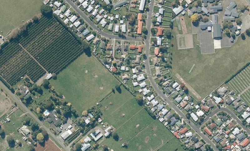511 Lowe Street, Camberley, Hastings - Carousel 1