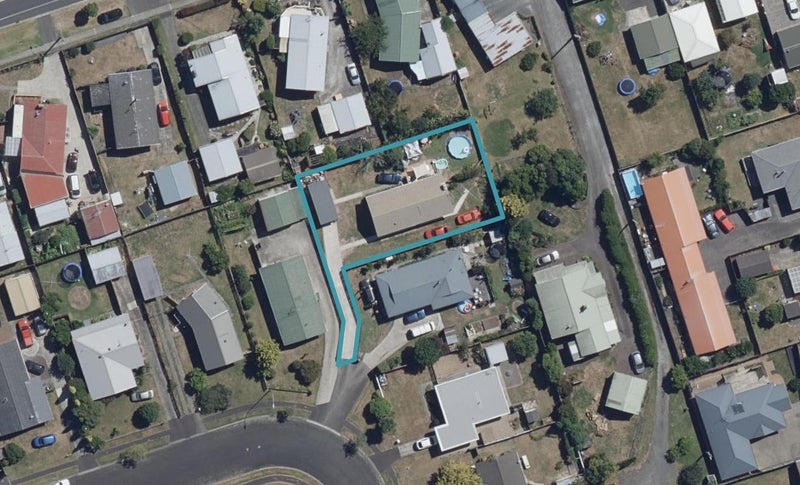 18 Dalton Crescent, Dinsdale, Hamilton - Carousel 1