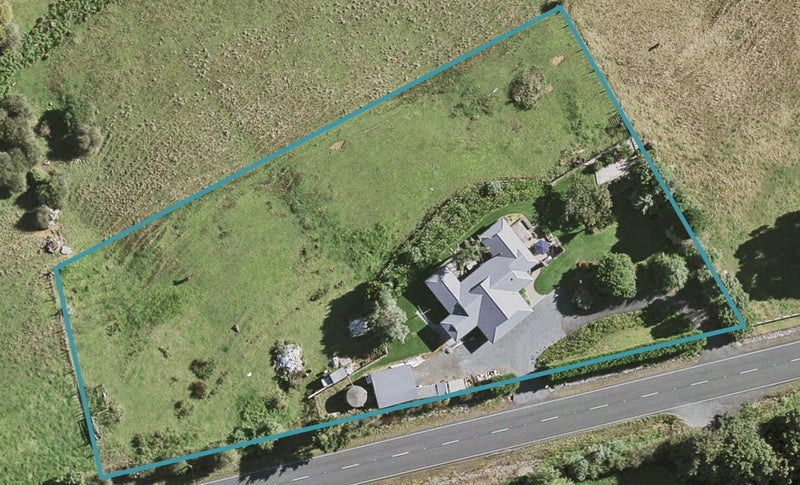 217 Logan Road, Buckland - Carousel 1
