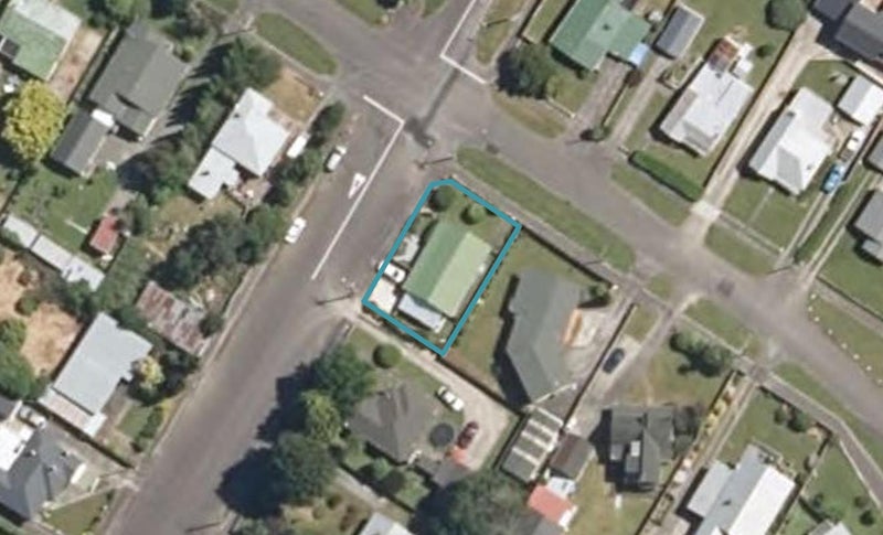 29 Tui Street, Pahiatua - Carousel 1