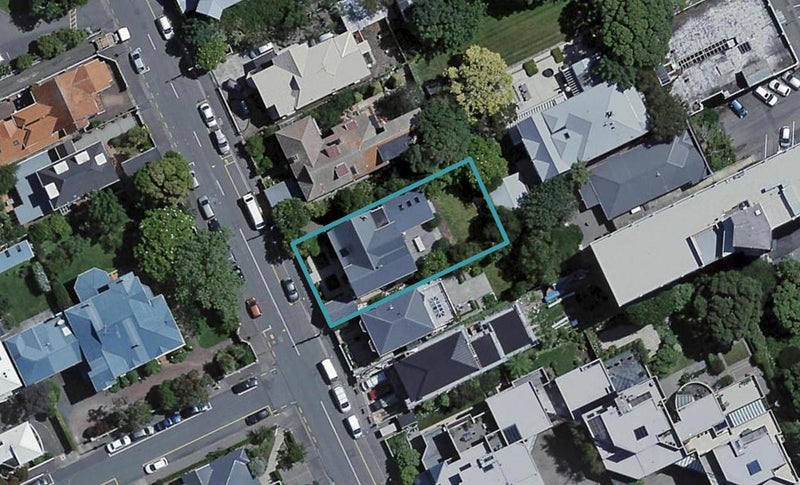44 Hobson Street, Thorndon, Wellington - Carousel 1