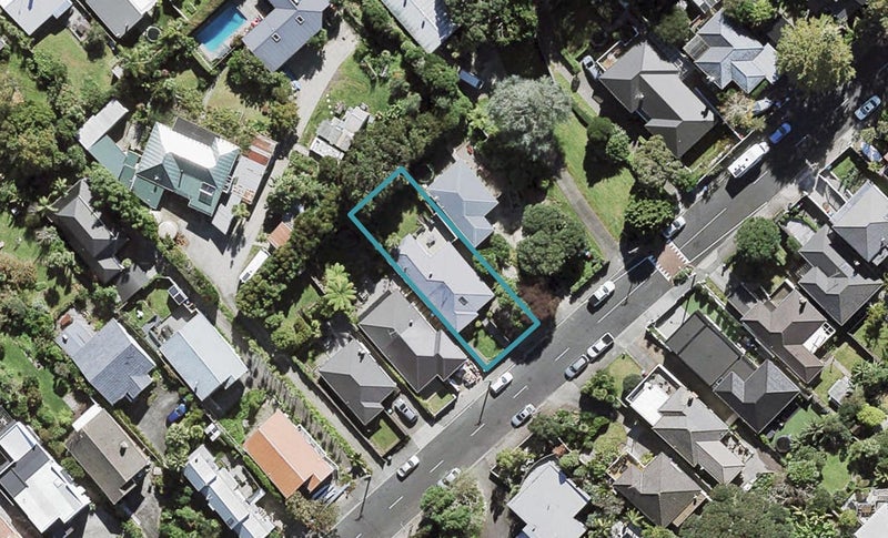 13 Larchwood Avenue, Westmere, Auckland - Carousel 1