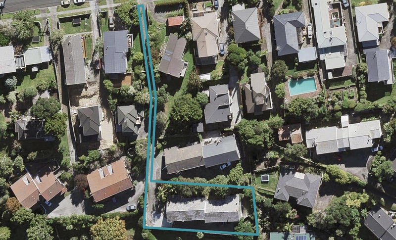2/45 Coronation Road, Hillcrest, Auckland - Carousel 1