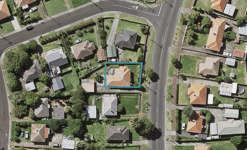 105 Tripoli Road, Panmure, Auckland - Carousel 1