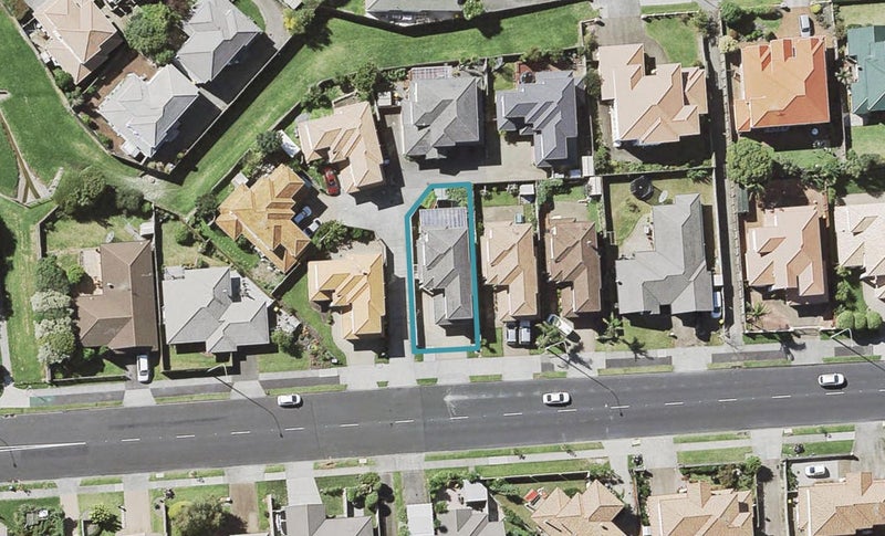 77 Meadowland Drive, Somerville, Auckland - Carousel 1