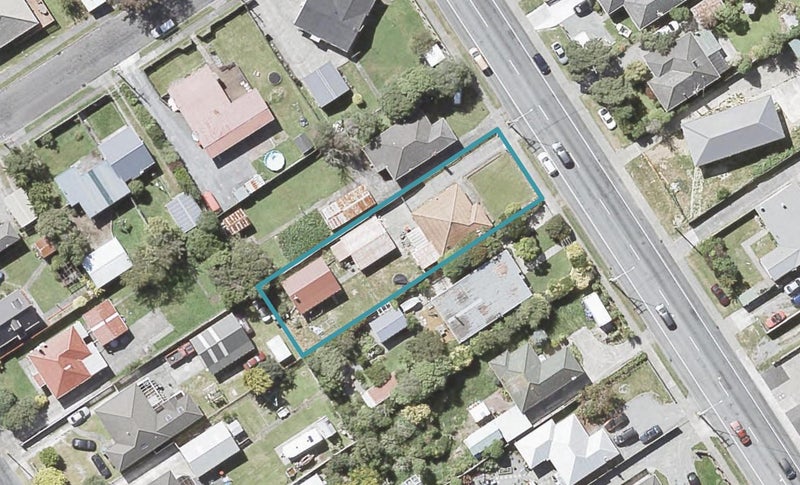 72 Main Road, Wainuiomata, Lower Hutt - Carousel 1