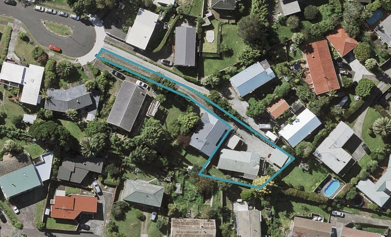 17A Parkview Place, Pakuranga, Auckland - Carousel 1