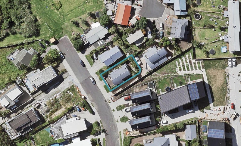 27 Takitimu Street, Orakei, Auckland - Carousel 1