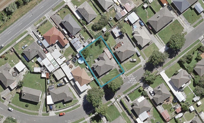 9 Fisk Street, Naenae, Lower Hutt - Carousel 1