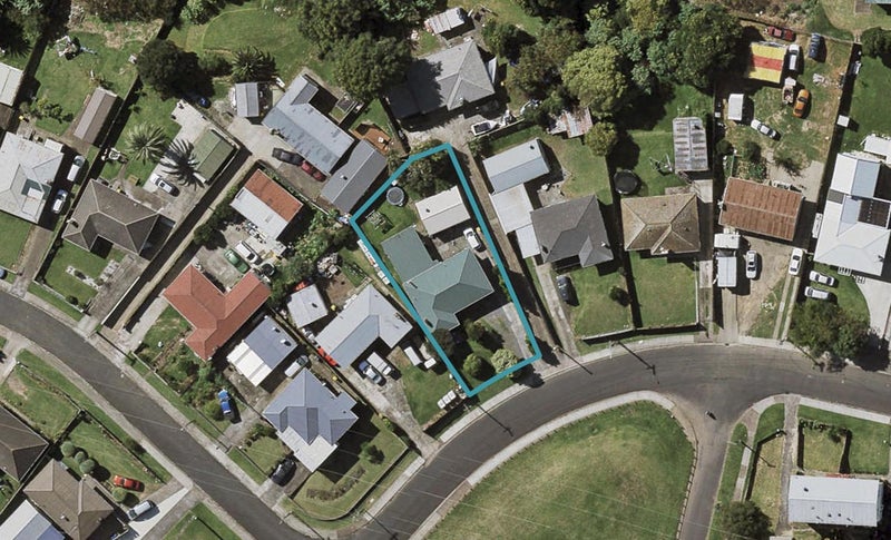 17 Lappington Road, Otara, Auckland - Carousel 1
