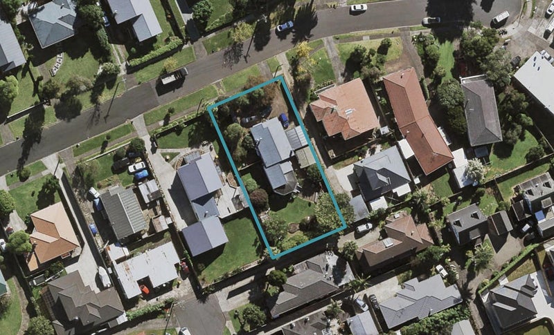 19 Grande Vue Road, Papatoetoe, Auckland - Carousel 1