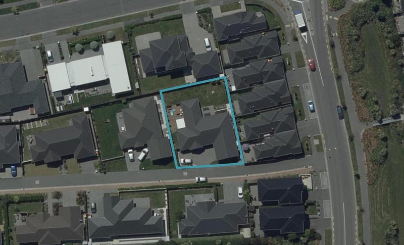 15 Bennington Way, Wigram, Christchurch - Carousel 1