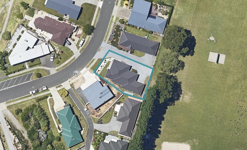 24 Noble Johnston Drive, Katikati, Katikati - Carousel 1