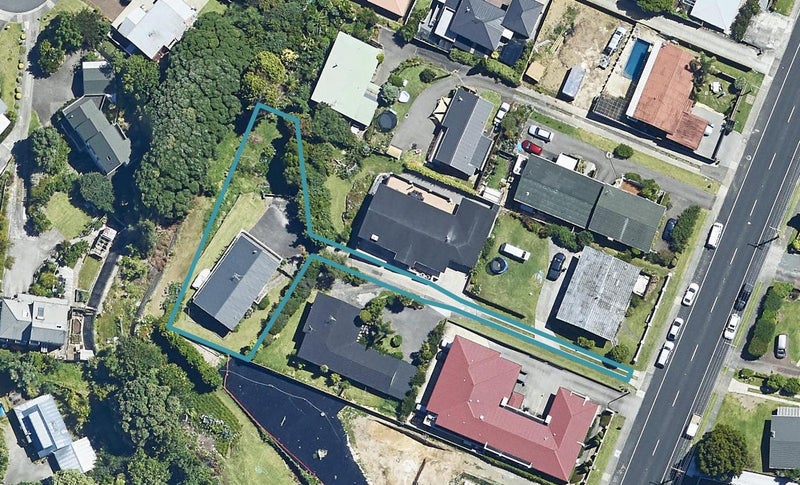 348 Otumoetai Road, Otumoetai, Tauranga - Carousel 1