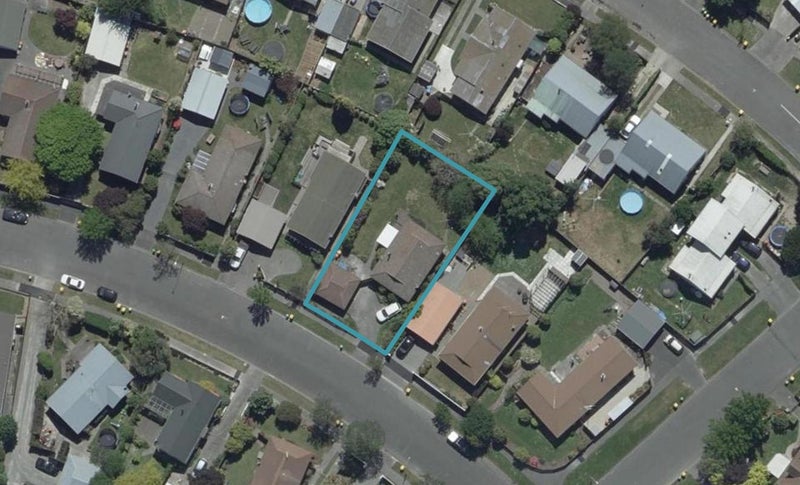61 Solomon Avenue, Redwood, Christchurch - Carousel 1