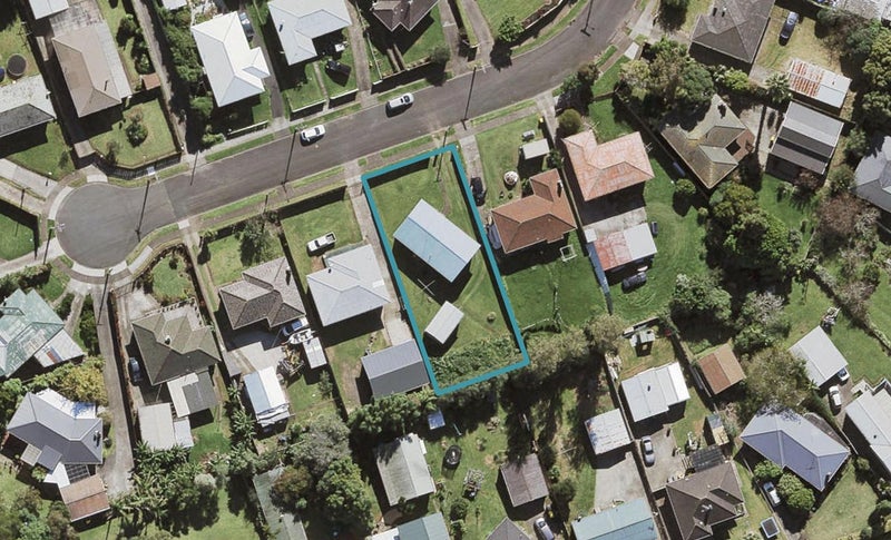 14 Toatoa Place, Mangere Bridge, Auckland - Carousel 1