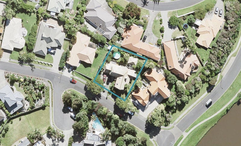 4 Roseville Road, Gulf Harbour, Whangaparaoa - Carousel 1