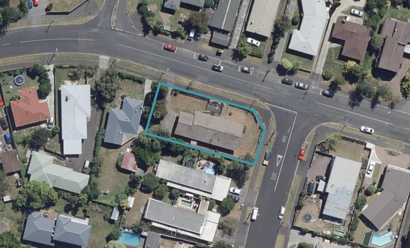44 Edinburgh Road, Hillcrest, Hamilton - Carousel 1