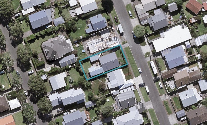 28 Newton Street, Fitzroy, New Plymouth - Carousel 1