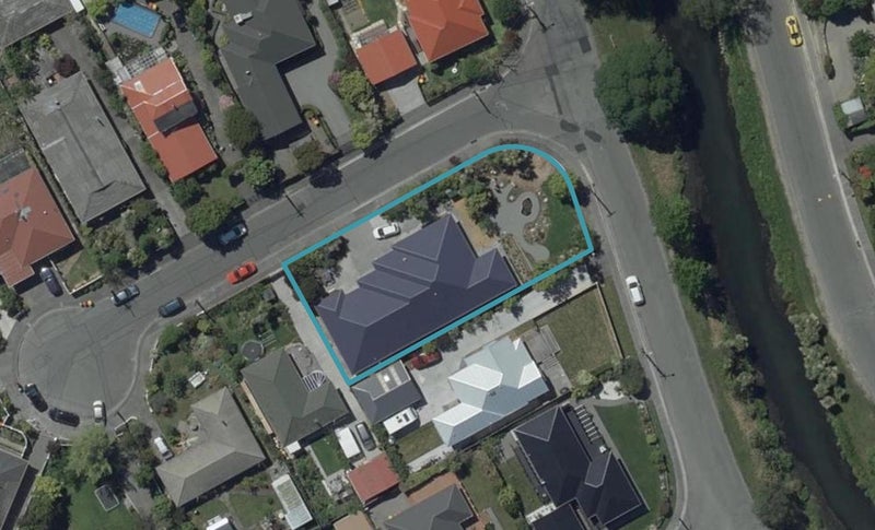 5 Claxton Place, Saint Martins, Christchurch - Carousel 1