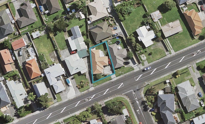 48 Orams Road, Hillpark, Auckland - Carousel 1