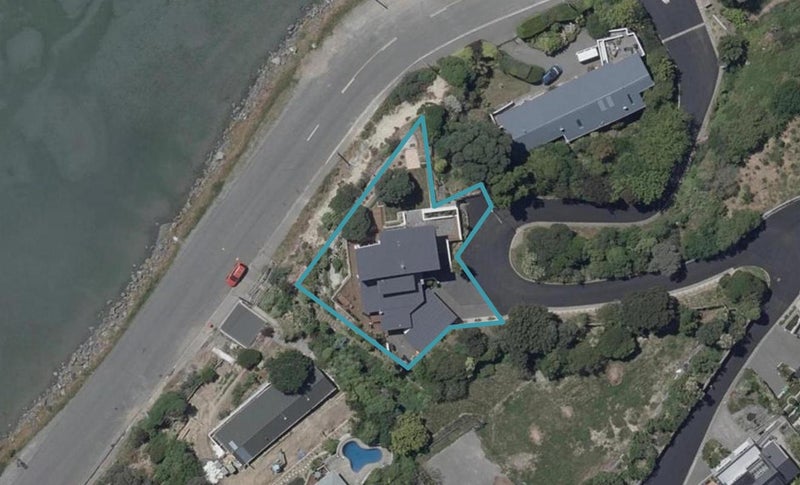 1 Balmoral Lane, Redcliffs, Christchurch - Carousel 1