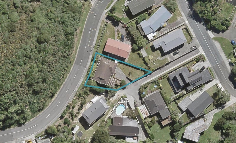 67 Miromiro Road, Normandale, Lower Hutt - Carousel 1