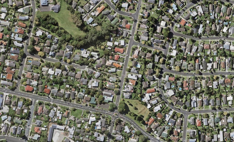 65 Udys Road, Pakuranga, Auckland - Carousel 1