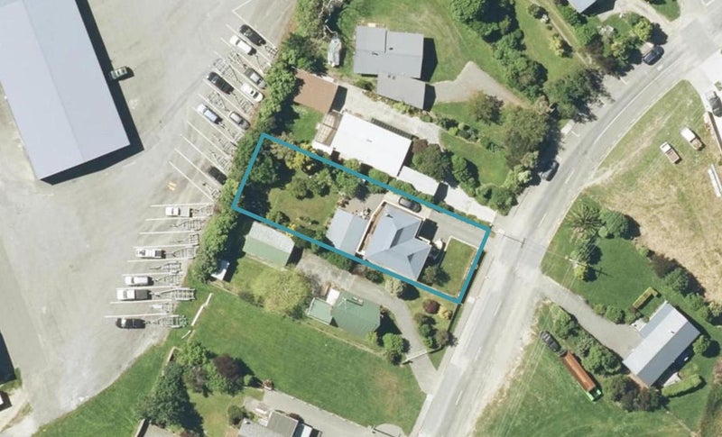 36 Beach Road, Waikawa, Picton - Carousel 1