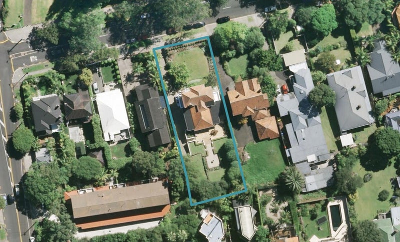 22 Sarsfield Street, Herne Bay, Auckland - Carousel 1