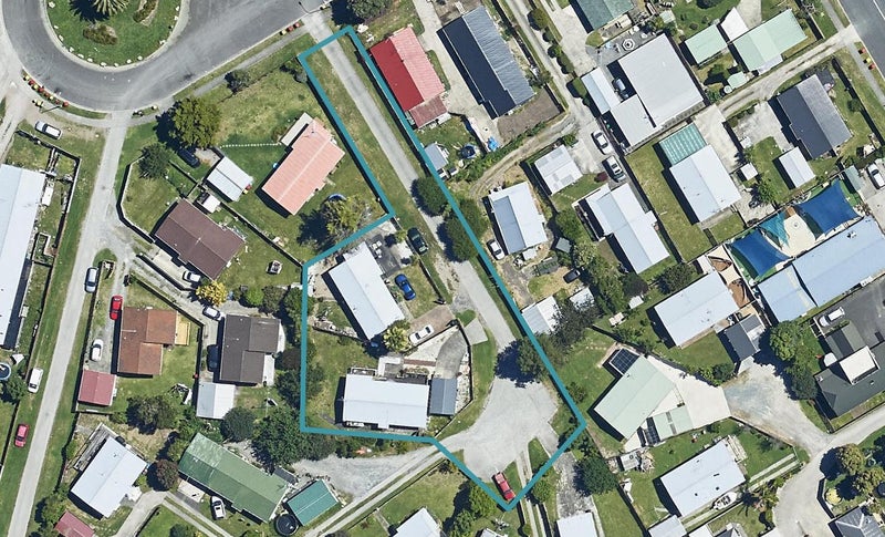 17 Lyn Grove, Papamoa Beach, Papamoa - Carousel 1