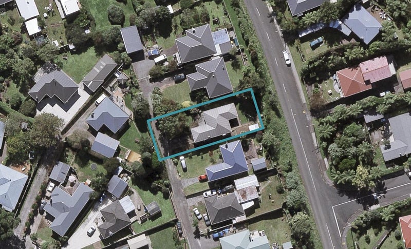6 Barry Lane, Ferndale, New Plymouth - Carousel 1