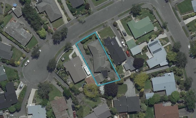 5 Glenavon Place, Ilam, Christchurch - Carousel 1