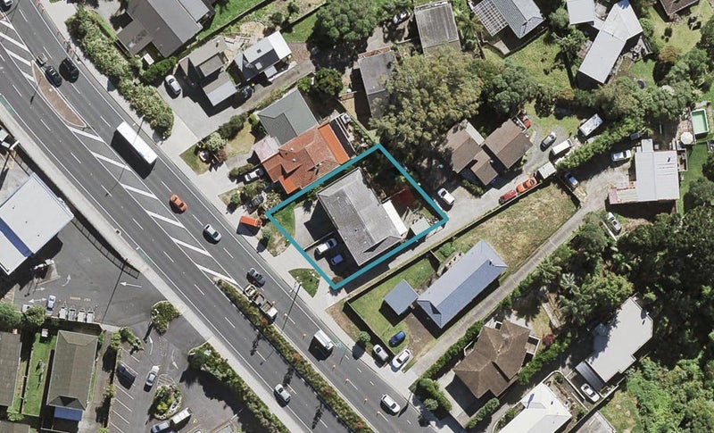 1/591 Glenfield Road, Tōtara Vale, Auckland - Carousel 1
