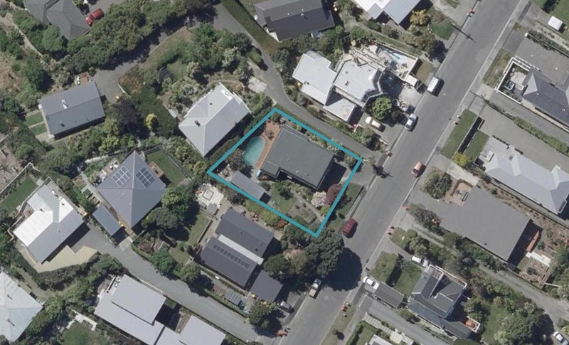 68 Moncks Spur Road, Redcliffs, Christchurch - Carousel 1