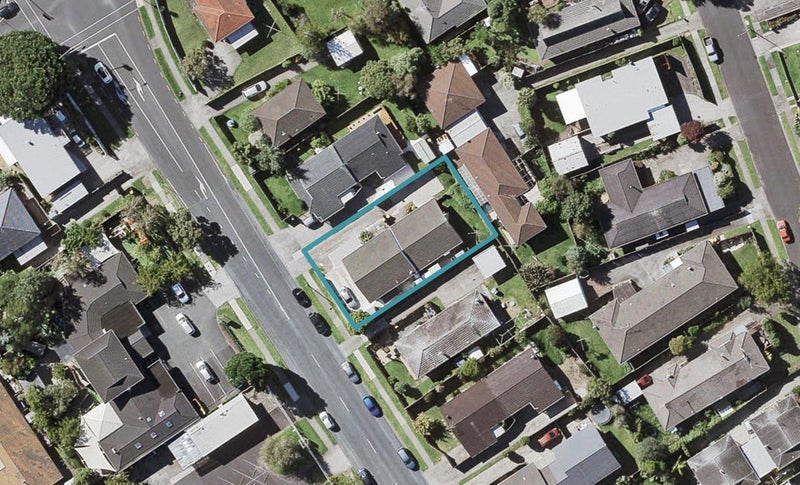 2/164 Pigeon Mountain Road, Half Moon Bay, Auckland - Carousel 1