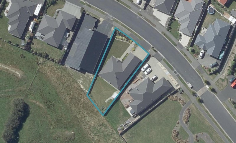 52 Severn ST, Abbotsford, Dunedin - Carousel 1