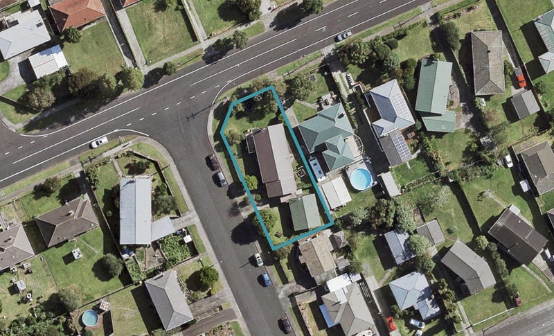 1/45 Myers Road, Manurewa East, Auckland - Carousel 1
