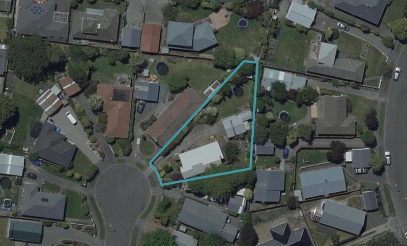 12 Neave Place, Hillmorton, Christchurch - Carousel 1