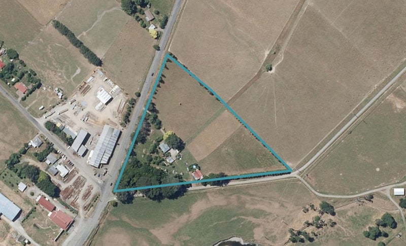 654 Makerua Road, TOKOMARU, PALMERSTON NORTH - Carousel 1