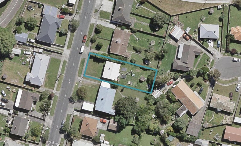 18 Taita Drive, Boulcott, Lower Hutt - Carousel 1