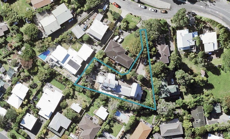 1/510 Beach Road, Murrays Bay, Auckland - Carousel 1