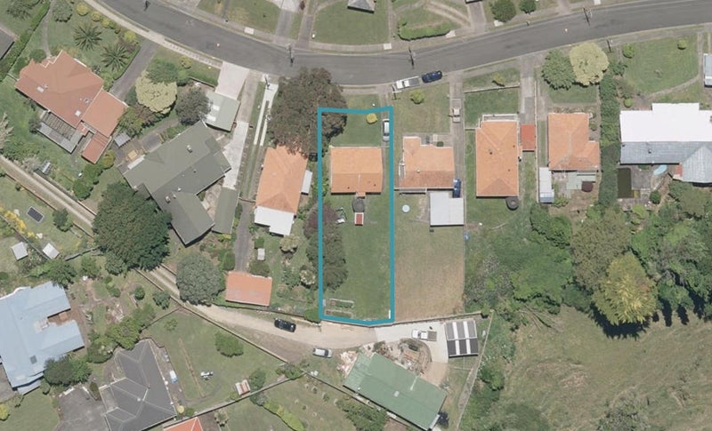 10 Maxwell Avenue, Durie Hill, Whanganui - Carousel 1