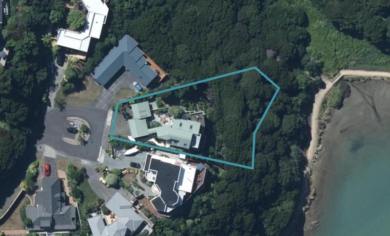 4 Pensilva Close, Camborne, Porirua - Carousel 1